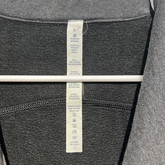 Asymmetrical collar scuba - Picture 4 of 5